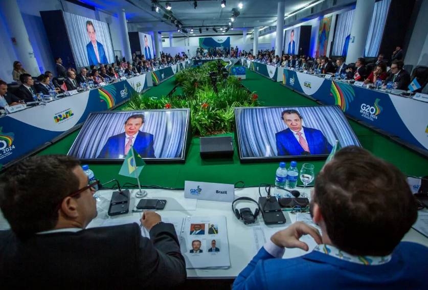 Haddad Proposes Taxation of Billionaires at G20 to Fund Universal Basic Income