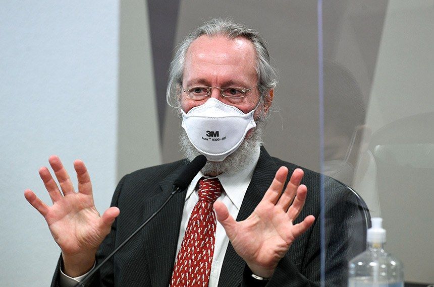 Ao buscar 'imunidade de rebanho', governo trata população como animais, diz Maierovitch na CPI  Ao buscar 'imunidade de rebanho', governo trata população como animais, diz Maierovitch na CPI  