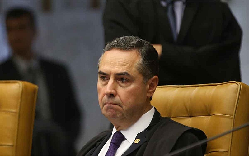 Segundo Barroso, ausência do passaporte vacinal “cria uma situação de absoluto descontrole e de consequente ineficácia da norma” - Antonio Cruz/ABr