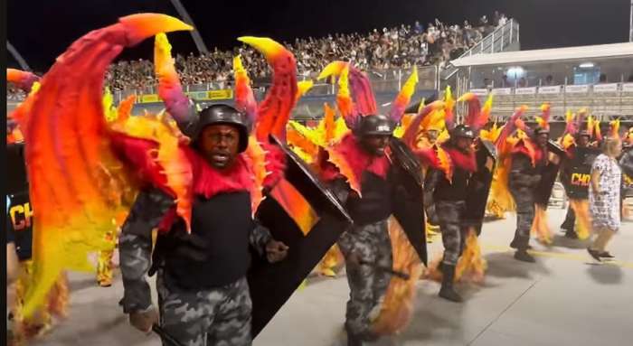 Delegados emitem nota de repúdio enquanto Vai-Vai ensina contexto cultural no Carnaval de São Paulo